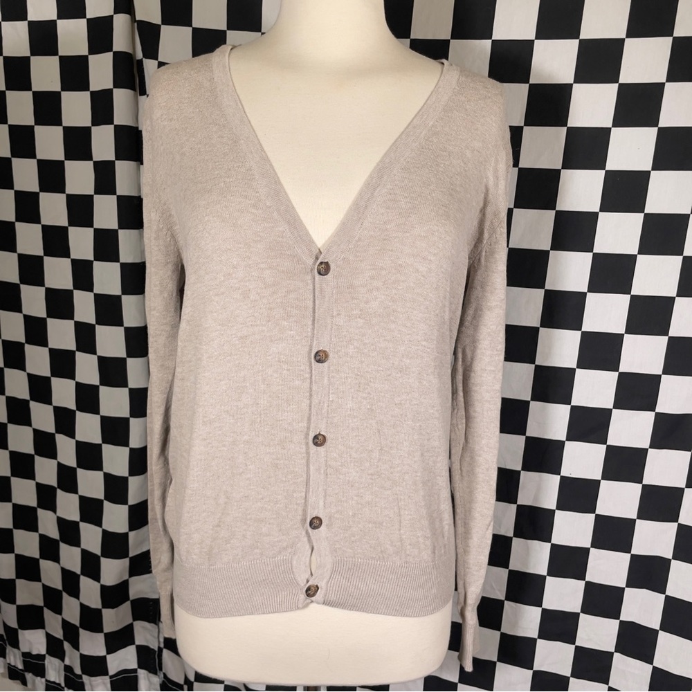 HM cream cardigan